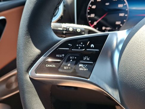 Certified 2025 Mercedes-Benz GLC 300 4MATIC image 20