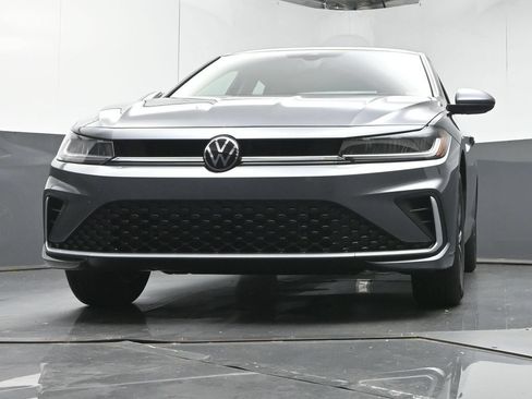 Used 2025 Volkswagen Jetta S FWD image 34