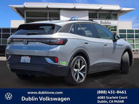 Used 2023 Volkswagen ID.4 Pro S RWD image 4