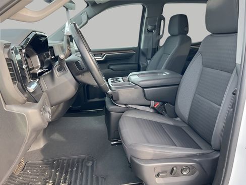 Used 2023 Chevrolet Silverado 1500 LT image 24