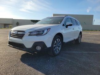 Used 2018 Subaru Outback 3.6R Touring w/ Popular Package #3 AWD/4WD video 2