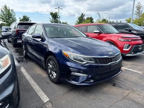 Used 2019 Kia Optima LX FWD image 5