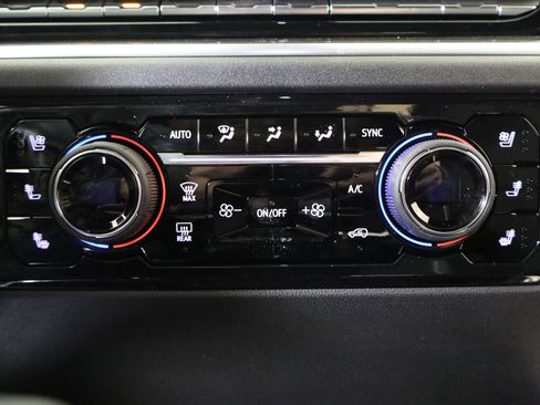 New 2026 Chevrolet Silverado 1500 High Country w/ Technology Package image 27