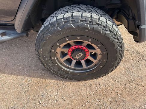 Used 2019 Jeep Wrangler Unlimited Rubicon image 18