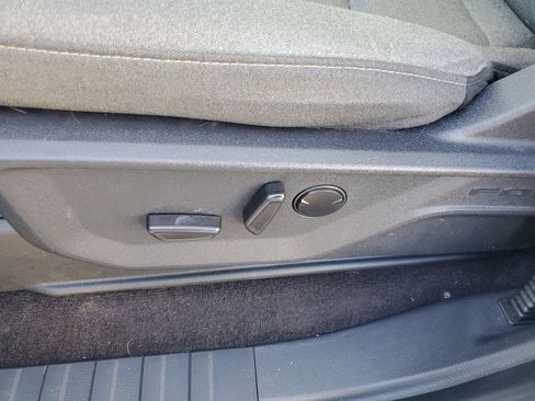 Used 2022 Ford F150 XLT w/ Equipment Group 302A High image 7