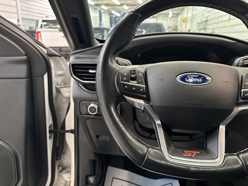 Used 2020 Ford Explorer ST w/ ST Street Pack image 16
