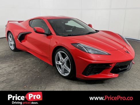 Used 2020 Chevrolet Corvette Stingray Premium Cpe w/ 3LT Preferred Equipment Group RWD image 1
