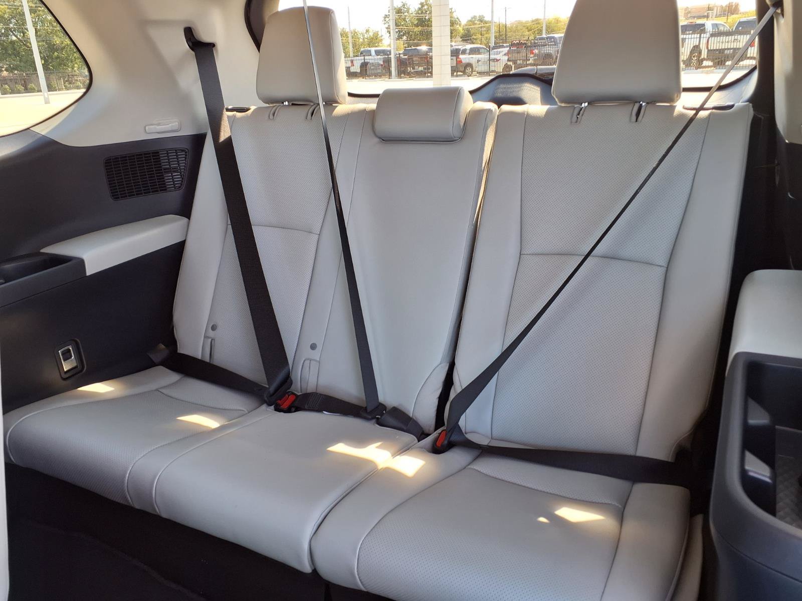 New 2026 Toyota Grand Highlander XLE FWD image 25