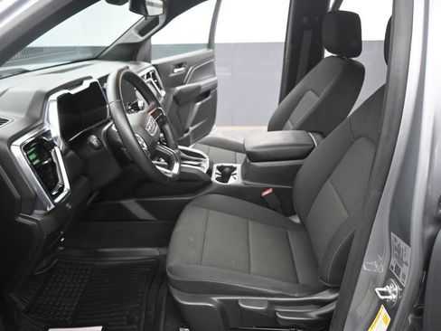 Used 2024 GMC Canyon Elevation w/ Trailering Package RWD image 9