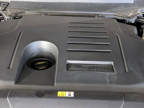 Used 2020 Land Rover Range Rover Sport HST image 28