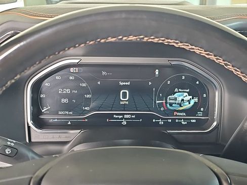 Used 2024 GMC Sierra 2500 AT4 w/ Technology Package AWD/4WD image 12