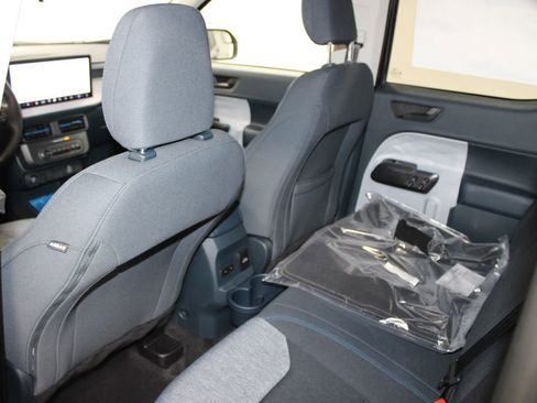 New 2026 Ford Maverick XLT AWD/4WD image 25