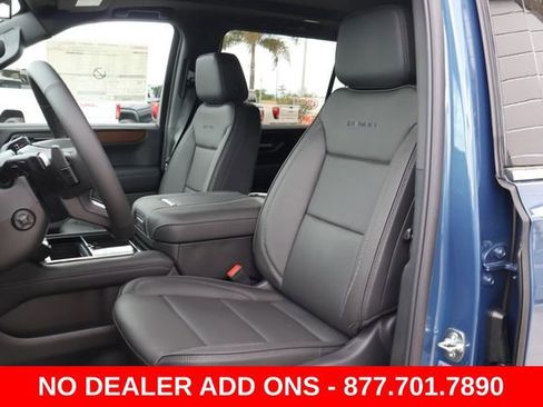 New 2026 GMC Yukon XL Denali w/ Sun & Power Step Package AWD/4WD image 15