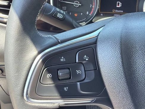 Used 2023 Buick Encore GX Preferred FWD image 28