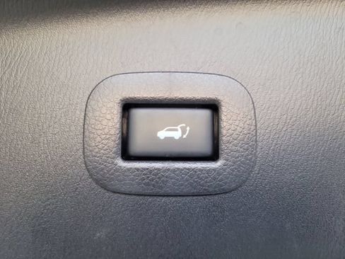 Used 2019 INFINITI QX80 Luxe w/ 22" Wheel Package RWD image 11
