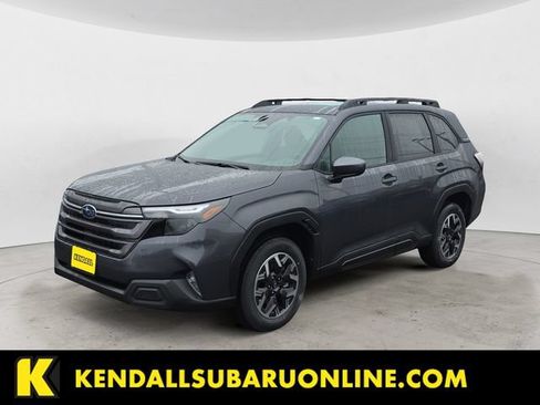 Used 2026 Subaru Forester Premium AWD/4WD image 1
