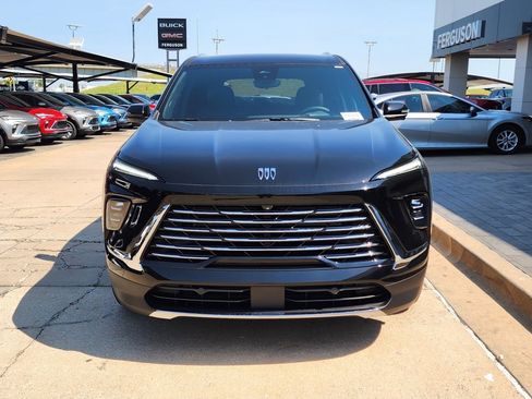 New 2026 Buick Enclave Preferred w/ Power Package image 9