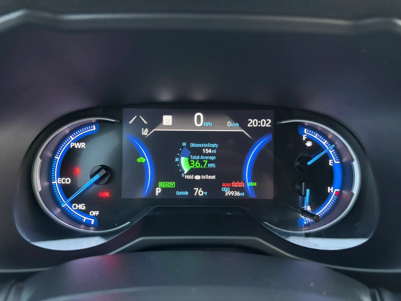 Used 2024 Toyota RAV4 XLE AWD/4WD image 15