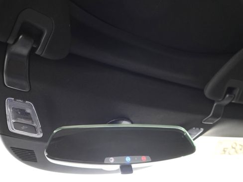 Used 2015 Chevrolet Corvette Stingray Coupe image 11