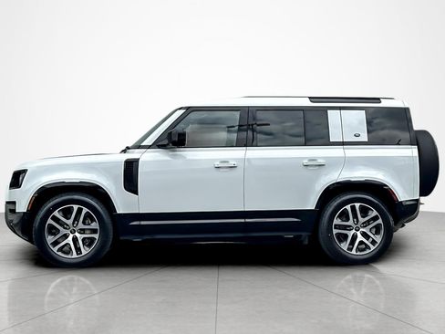 Used 2024 Land Rover Defender 110 X-Dynamic SE AWD/4WD image 2
