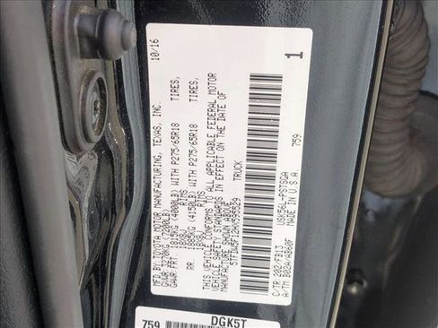 Used 2017 Toyota Tundra SR5 image 16