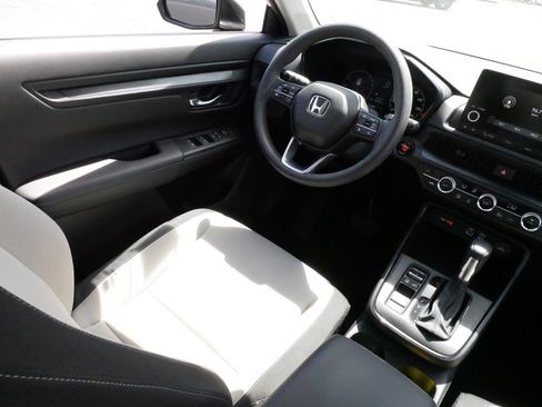 Used 2023 Honda CR-V EX image 9