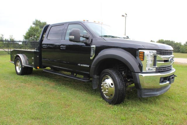 Used 2019 Ford F550 4x4 Crew Cab Super Duty image 5