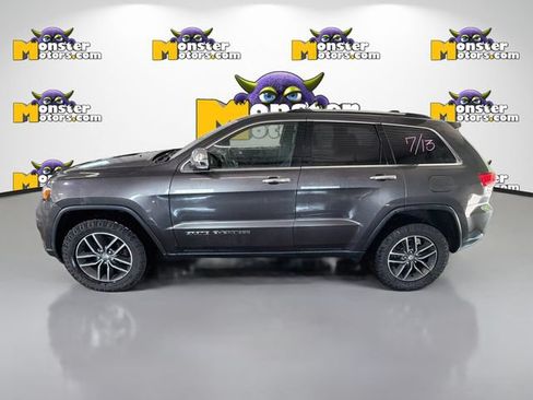 Used 2017 Jeep Grand Cherokee Limited AWD/4WD image 7