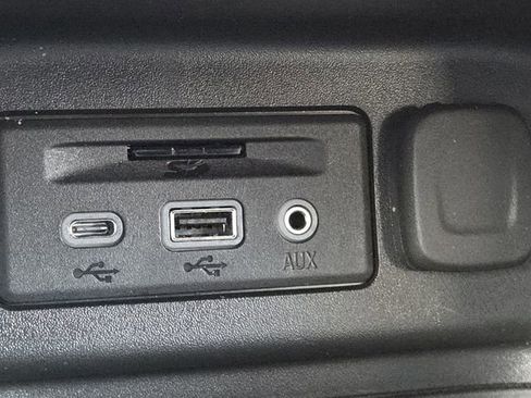 Certified 2022 Chevrolet Equinox LT image 7