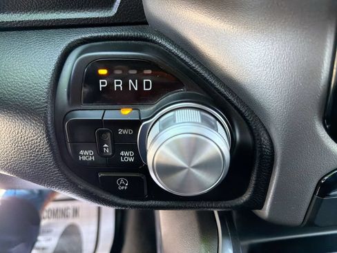 Used 2024 RAM 1500 Laramie AWD/4WD image 21