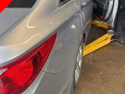 Used 2013 Hyundai Sonata Limited FWD image 3
