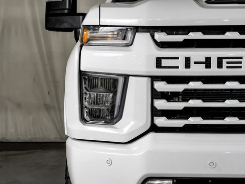 Used 2022 Chevrolet Silverado 3500 LTZ w/ LTZ Plus Package AWD/4WD image 40