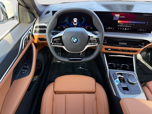New 2026 BMW i4 eDrive40 w/ Parking Assistance Package image 17