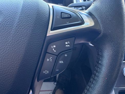 Used 2021 Ford Edge SEL FWD image 17