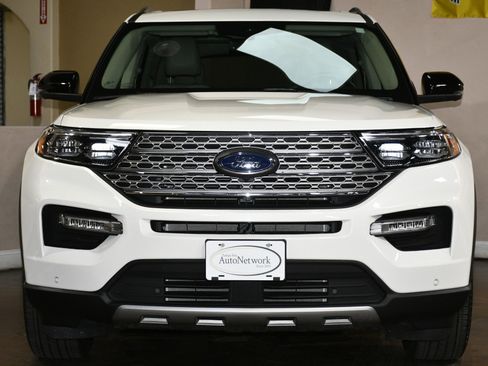 Used 2020 Ford Explorer Limited w/ Class III Trailer Tow Package image 1