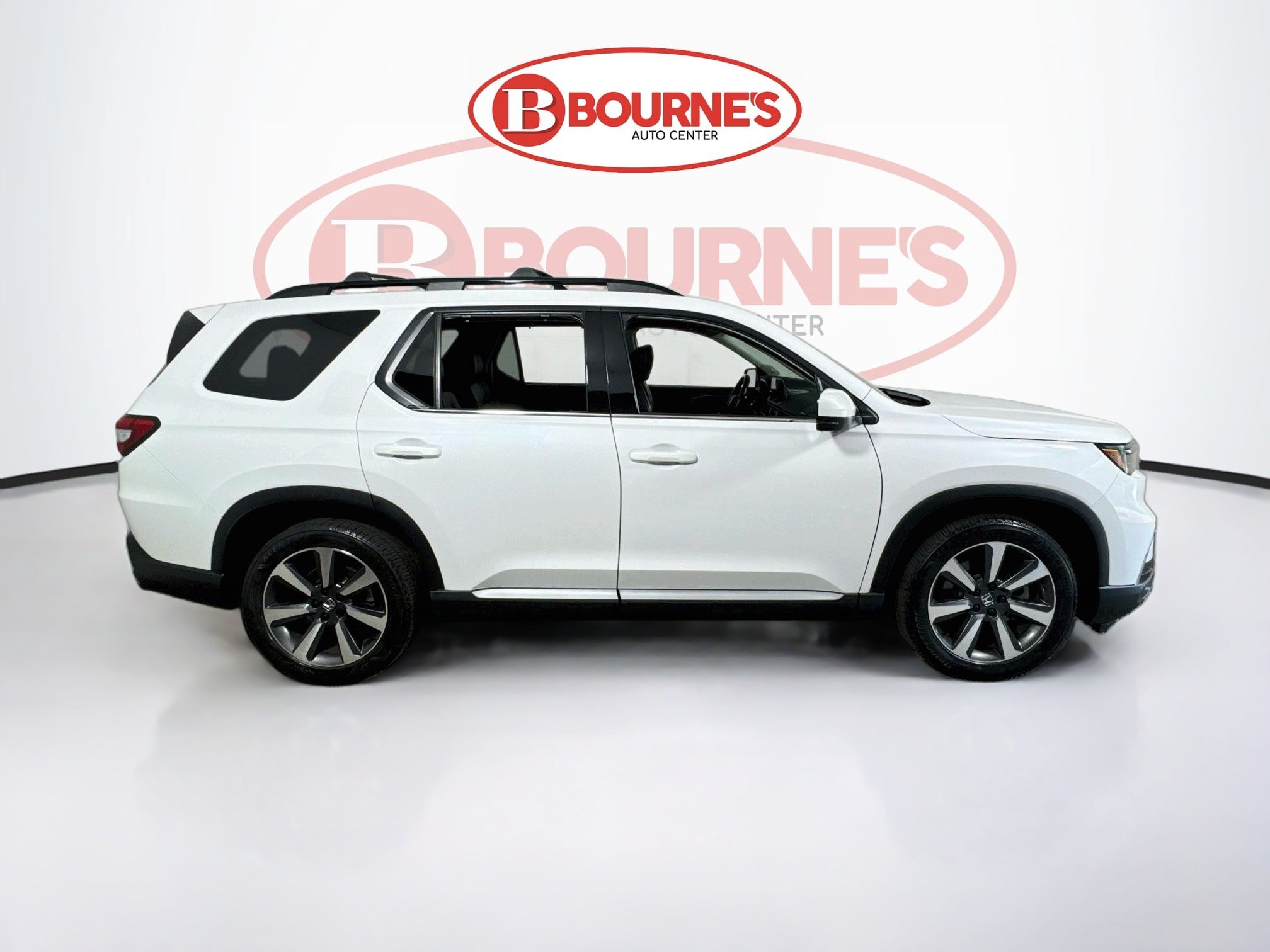 Used 2023 Honda Pilot Elite image 14