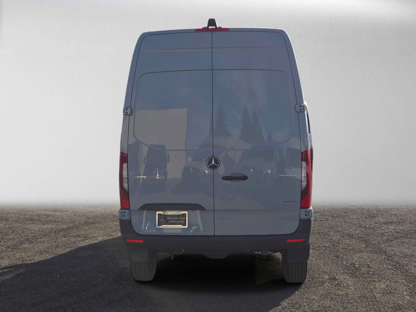 Used 2026 Mercedes-Benz Sprinter 2500 image 4