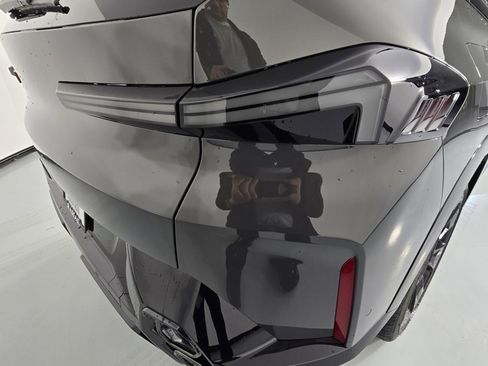 New 2026 BMW XM Label Red image 9