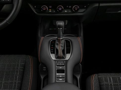 New 2026 Honda HR-V Sport image 8