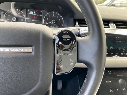Used 2020 Land Rover Range Rover Evoque S AWD/4WD image 22