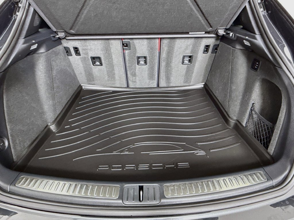 Certified 2026 Porsche Macan S AWD/4WD image 28