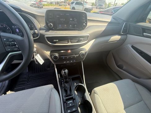 Used 2019 Hyundai Tucson SE FWD image 14