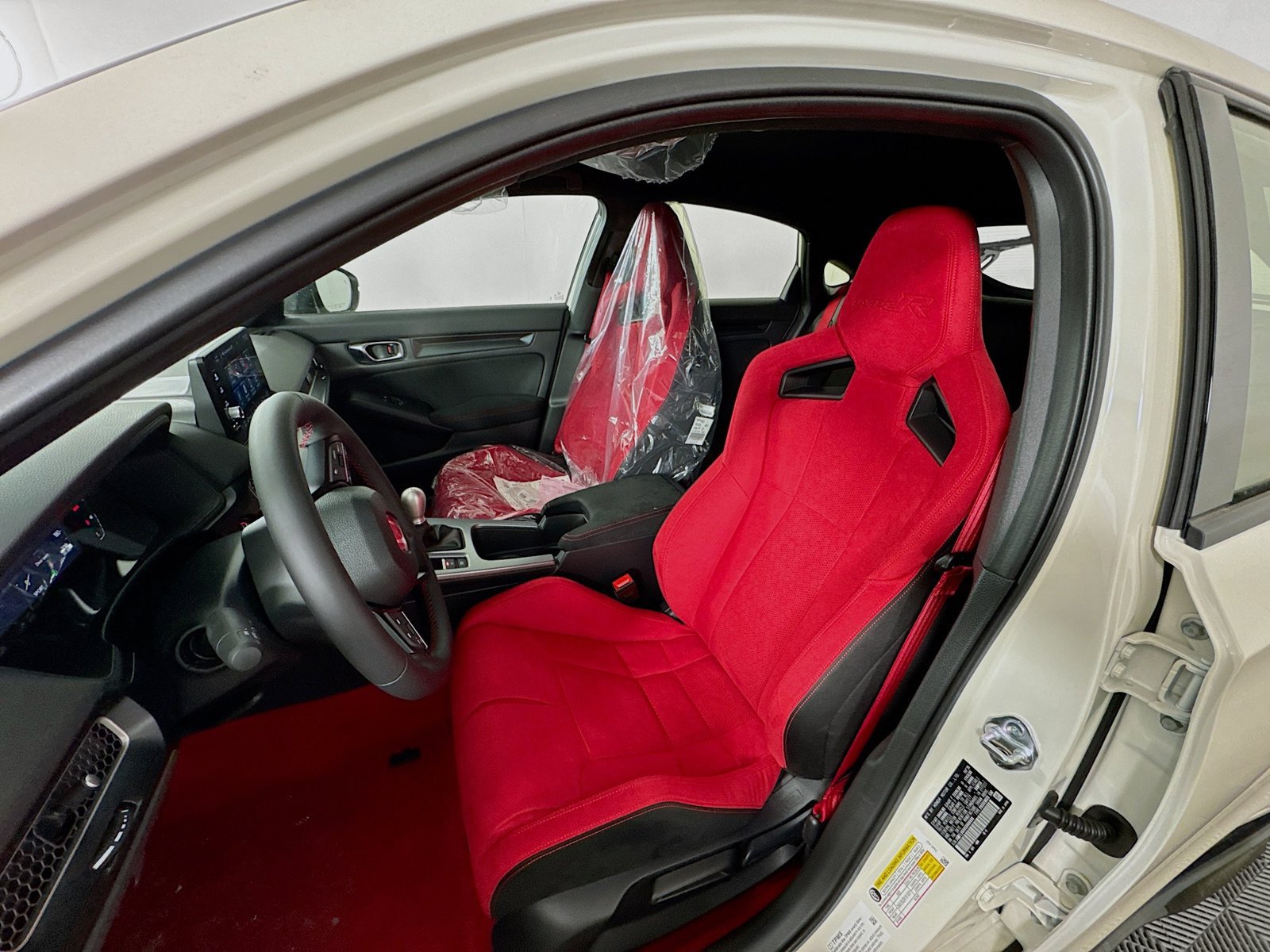 Used 2025 Honda Civic Type R image 15