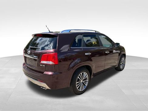 Used 2011 Kia Sorento SX AWD/4WD image 3