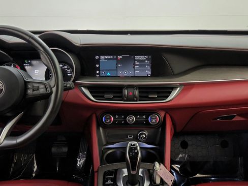 Used 2021 Alfa Romeo Stelvio Ti w/ Premium Package AWD/4WD image 25