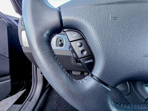 Used 2002 Ford Thunderbird LIMITED image 34