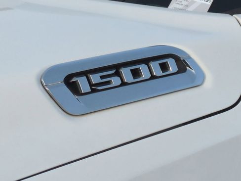 Used 2019 RAM 1500 Big Horn image 15