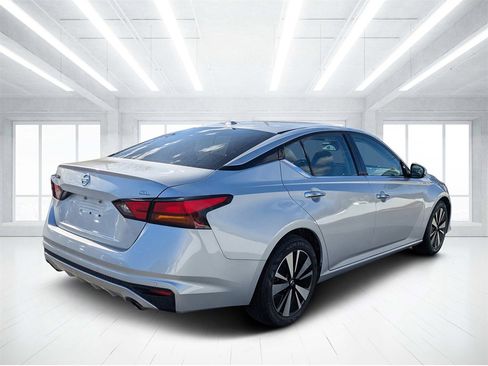 Used 2020 Nissan Altima 2.5 SL image 3