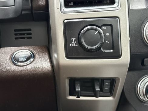 Used 2017 Ford F250 King Ranch w/ King Ranch Ultimate Package AWD/4WD image 26