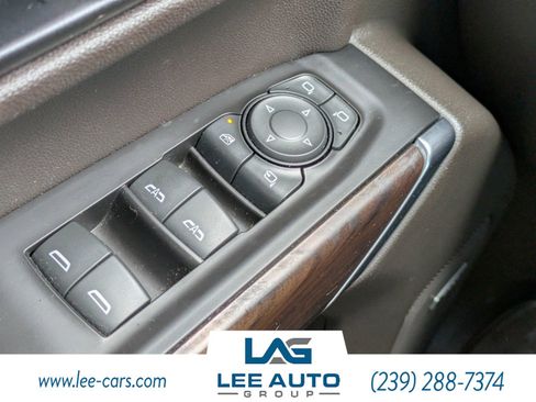 Used 2020 GMC Sierra 1500 SLT w/ SLT Premium Plus Package image 19